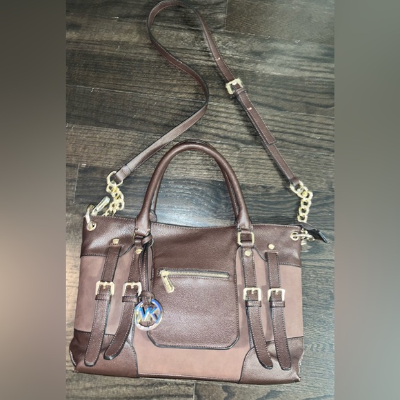 Michael Kors Brown Jet Set Bag/tote. Genuine leather with gold tone chain - Picture 3 of 16